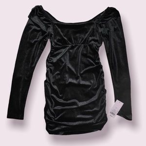 Black long sleeve dress